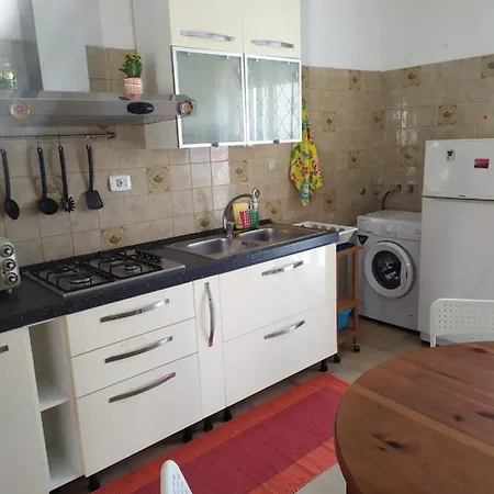 Lincoln Apartament